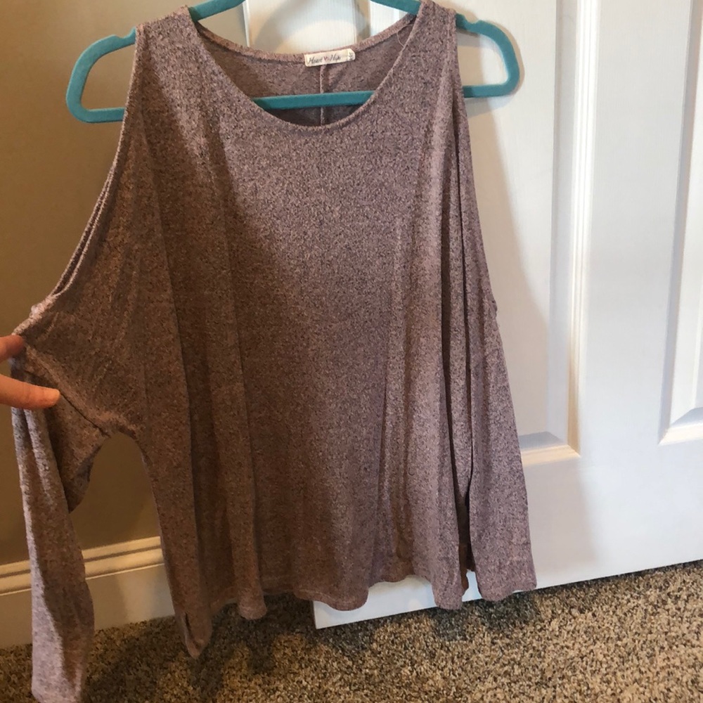 Open shoulder sweater. Super soft
